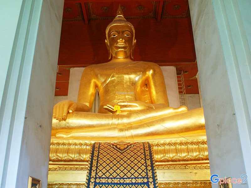 Wihan Phramongkhon Bophit Ayutthaya