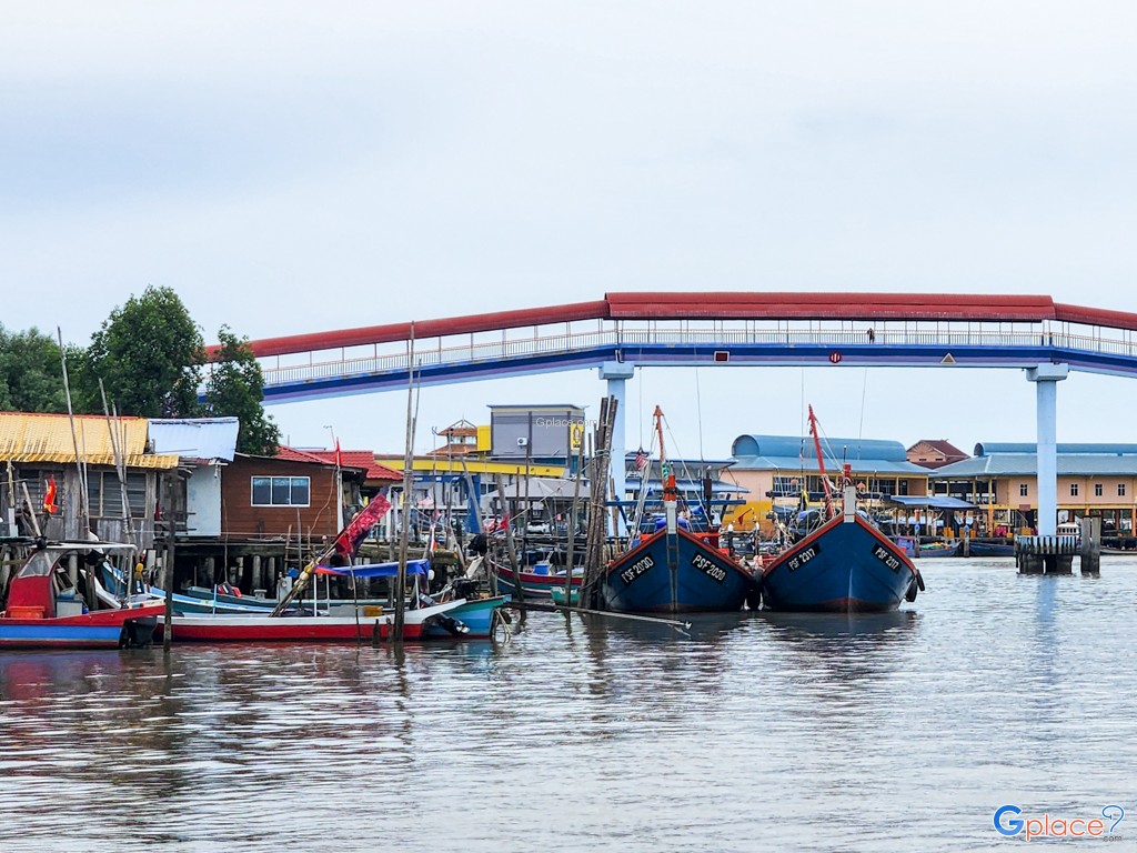 สะพานสายรุ้ง ปะลิส