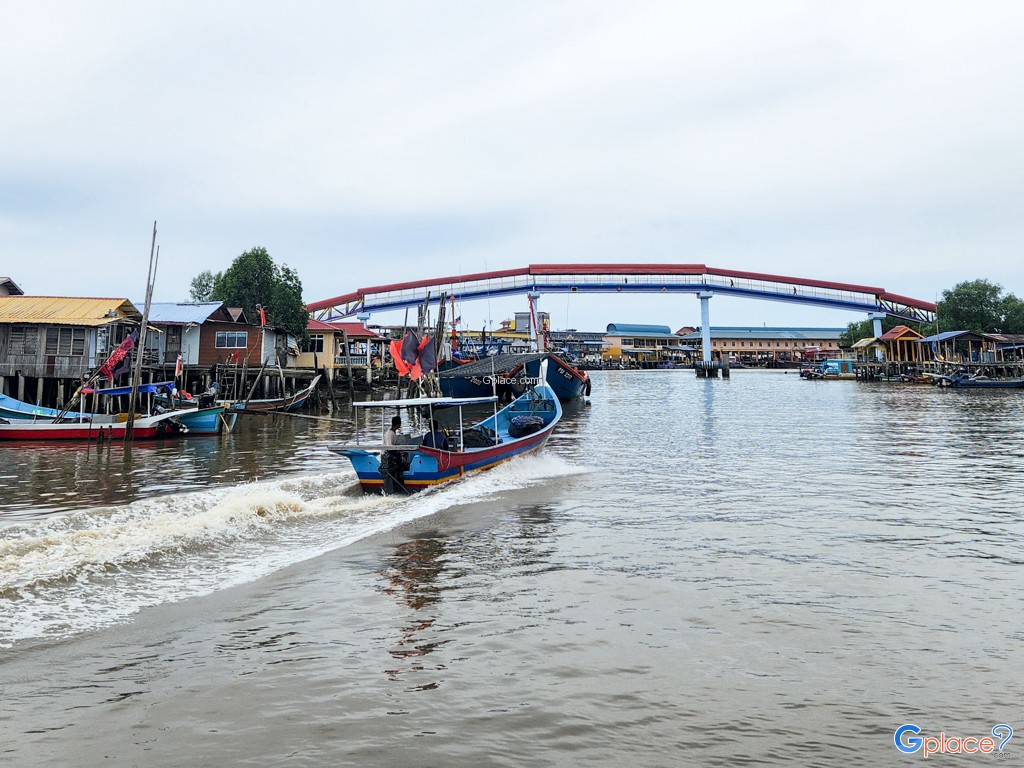 สะพานสายรุ้ง ปะลิส