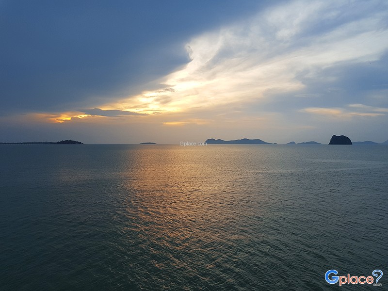 ท่าเรือซีทรานเฟอร์รี่ ดอนสัก