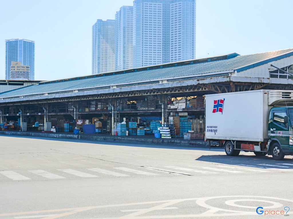 ตลาดปลาส่วนขายส่ง Tsukiji Wholesale Market