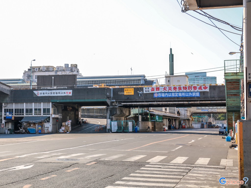 ตลาดปลาส่วนขายส่ง Tsukiji Wholesale Market