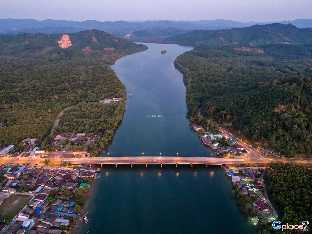 สะพานข้ามคลองละอุ่น